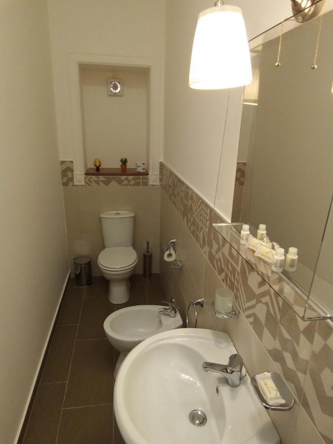B&B Suleima Messina Buitenkant foto