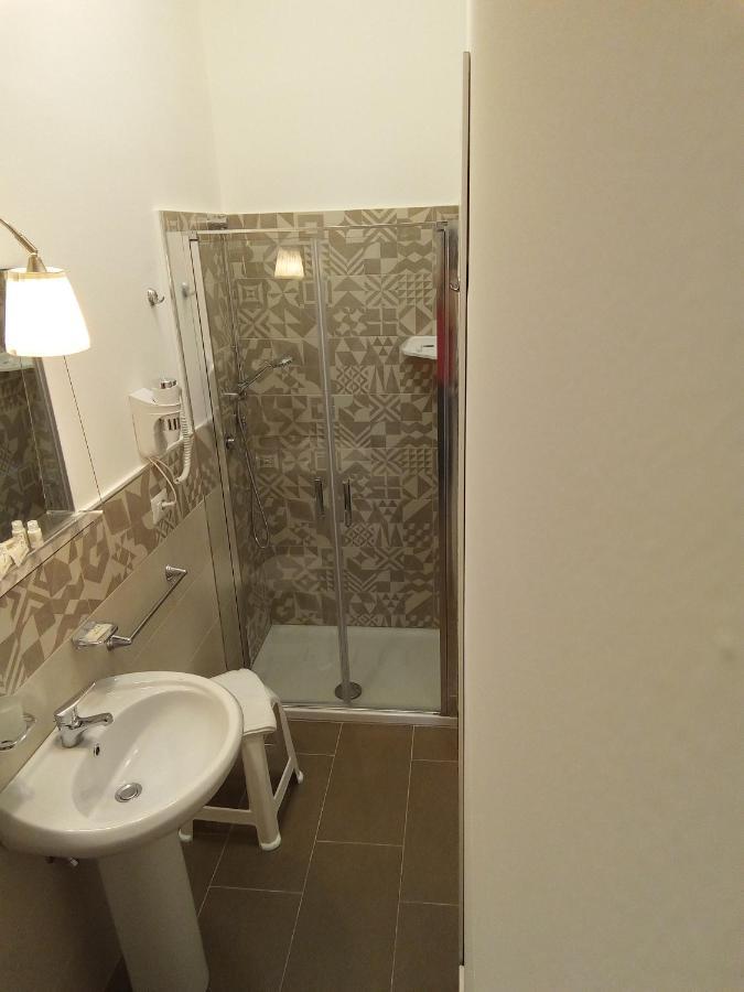 B&B Suleima Messina Buitenkant foto