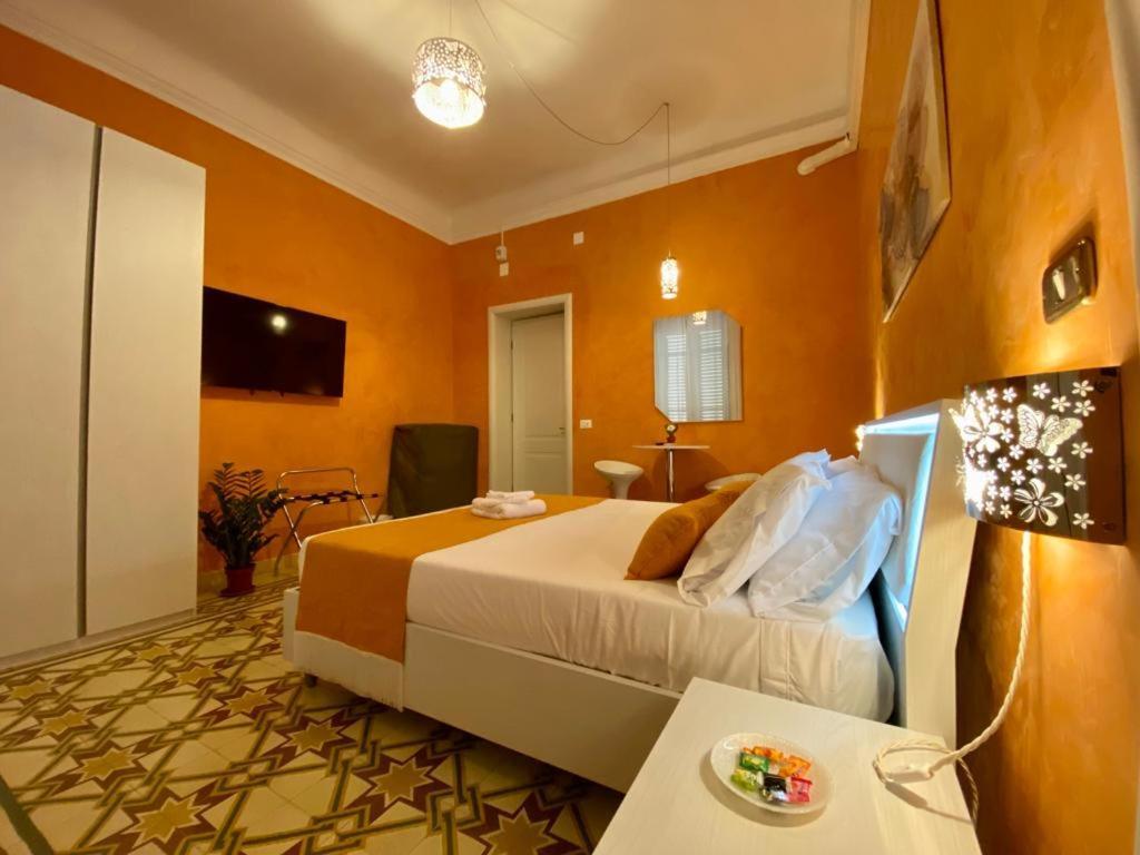 B&B Suleima Messina Buitenkant foto